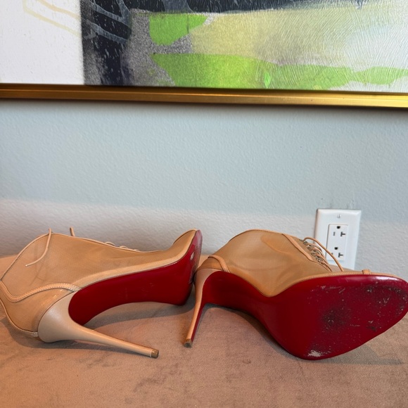 Christian Louboutin Lace-Up Peep-Toe Booties - Size 39.5 - Picture 4 of 5